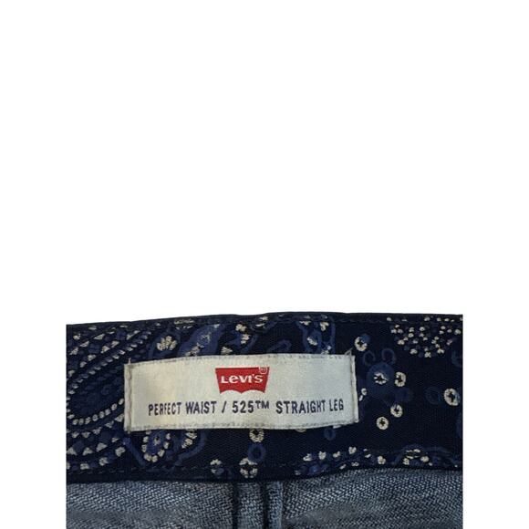 Levis 525 Jeans Womens 14 M Blue Perfect Waist Straight Leg Stretch Distressed - Picture 4 of 11
